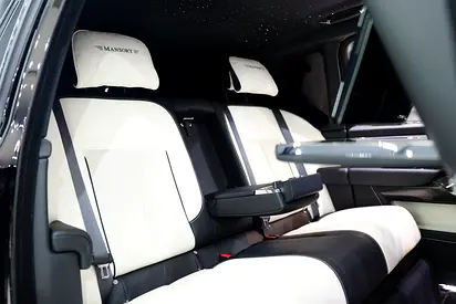 2023 ROLLS-ROYCE CULLINAN — миниатюра 10