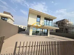 5-Bedroom Beach Villa | Wynn Resort Views | Exclusive Island Lifestyle