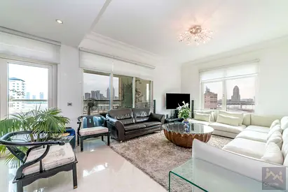 Fully Upgraded / type c/3 Beds /Sea View /rented for 320k one cheuqe