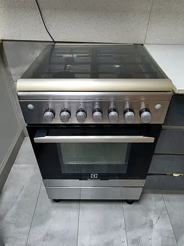 Electrolux Gas Cooker and Oven, 60 cm, Stainless Steel, 4 Burners