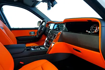 صورة 10 لـ 2025 ROLLS-ROYCE CULLINAN