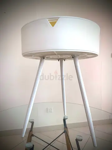 2x white Side Tables … only as pair available