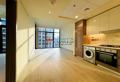 Bright and spacious | 2 Washroom | 4 cheques