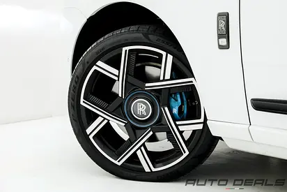 صورة 10 لـ 2026 ROLLS-ROYCE CULLINAN