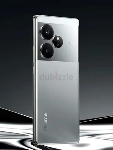 Realme GT6 flagship phone - excellent condition, silver finish used for less than 6 months