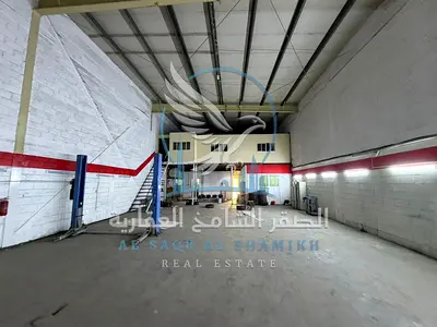 Complete Warehouse in Area 2 with Worker Facilitie