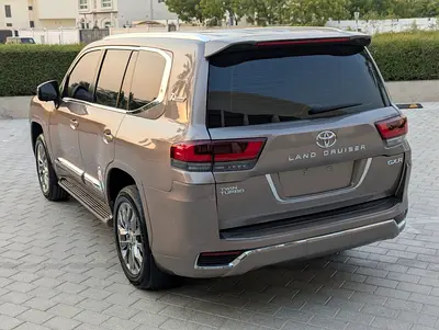 2012 Toyota LAND CRUISER — миниатюра 5