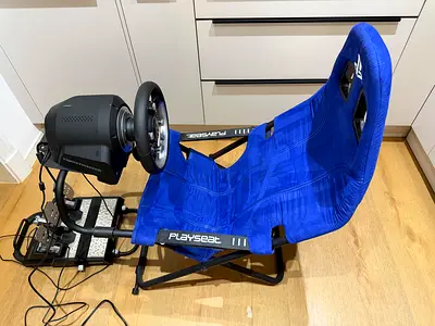 Thrustmaster T-GT II + Playseat Challenge Racing Setup – PS5/PS4/PC