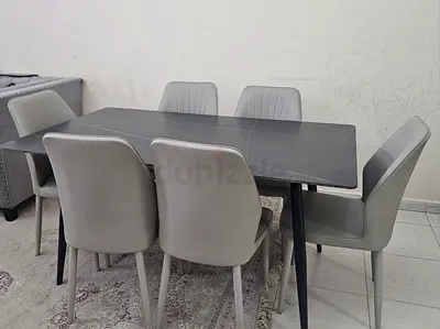Dining table with 6 chairs
