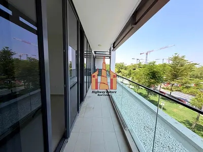 SPACIOUS ONE BEDROOM WITH CLOSED KITCHEN-STREET VIEW-RENT 70k IN 1/2CHQS