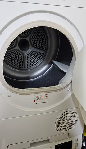 SIEMENS CLOTHES DRYER