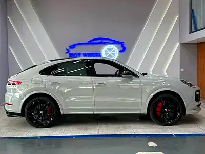 صورة مصغرة 6 لـ 2020 Porsche CAYENNE