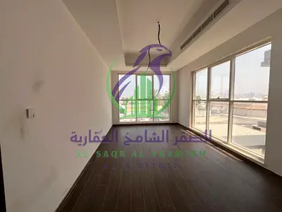 فيلا أول ساكن بالجزات مع 5 غرف ماستر ومجلس وصالتين وحوش وباركن داخلي وتشطيبات فاخرة وأرضيات باركيه