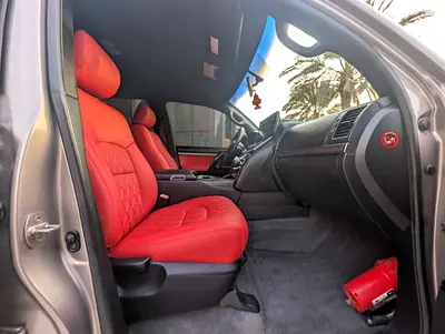 2012 Toyota LAND CRUISER — миниатюра 11