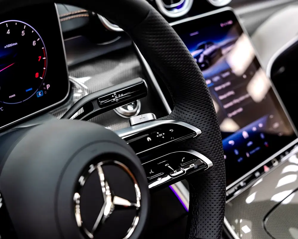 Mercedes-Benz C-Class 2024