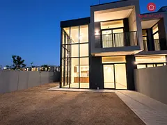 Single Row | Multiple Units | Mortgage Acceptable