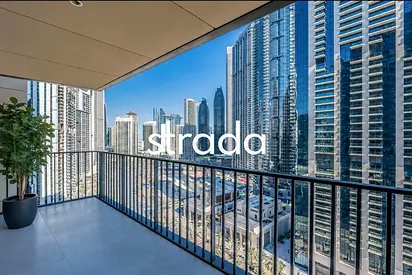 Boulevard view | Corner unit | Largest layout