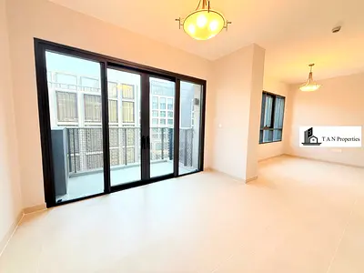 Spacious 1BR | Ready To Move In | Waterfront Living | Ensuite | Balcony