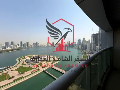شقة واسعة للإيجار السنوي المجاز3 3غرف نوم وصاله اطلاله بحريه مع بلكون باركن مجاني جيم ومسبح مجاني  تكييف مركزي صيانه مجانيه قريبه علي مخرج دبي