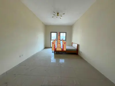 Bigger size studio in 33k wardrobes 1parking free