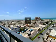 Open sea view - Private parking - Prime location - High floor