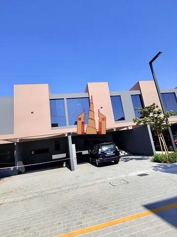 Luxurious 4bhk Villa for rent in Masaar :::: Ready to move ::::