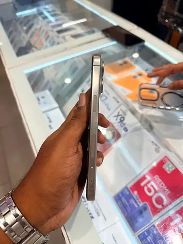 iPhone 15 pro Max 256 GB