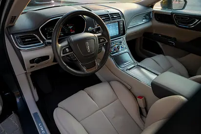 صورة 5 لـ 2020 Lincoln CONTINENTAL