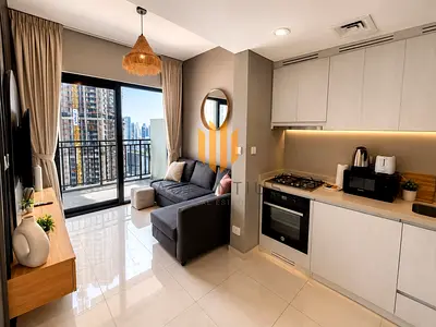 Modern 1BR | Vacant | Furnished