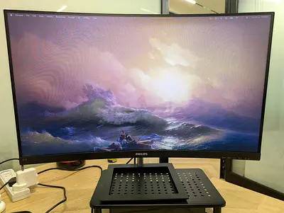 Philips Curved 32" Monitor - Full HD, Good Condition