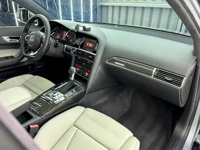 صورة 10 لـ 2008 AUDI RS6