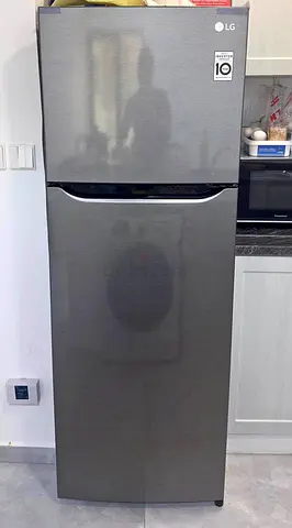 LG Fridge like new condition new model very good working free delivery with warranty