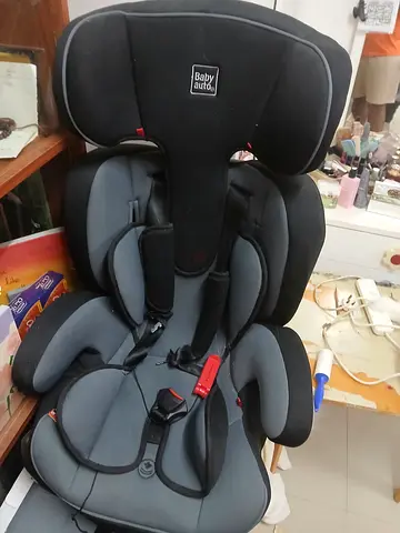 Baby car seat