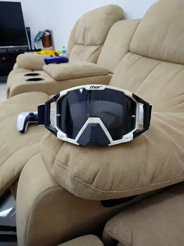 Thor off-road/motocross goggles — used, good condition