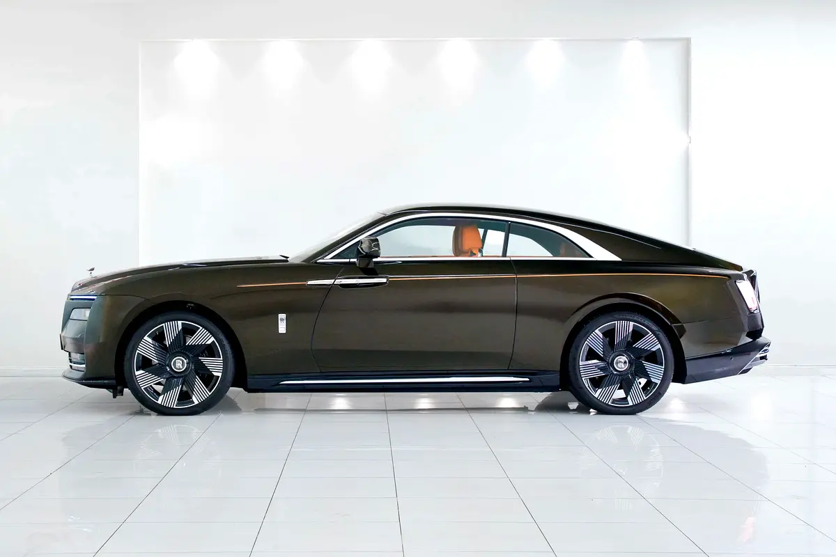 Rolls-Royce Spectre 2025