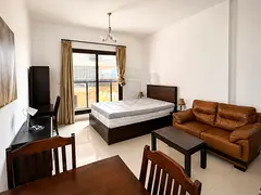 Cozy Studio Apartment | Vacant | Community View