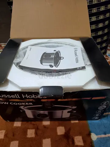 Russell Hobbs 3.5L Slow Cooker - Almost New in Box