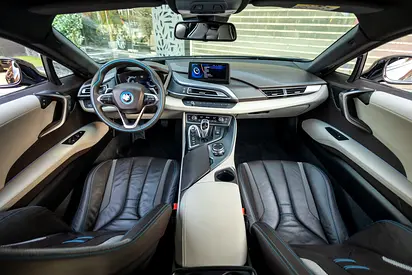 2016 BMW I8 — фото 14