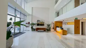 Chiller Free | Close To Metro | SZR View