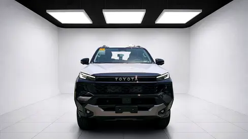 TOYOTA HILUX CONQUEST