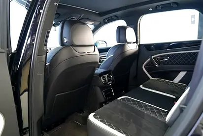صورة مصغرة 10 لـ 2020 Bentley BENTAYGA