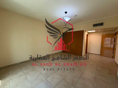 اجمل غرفة وصالة مع تكييف مجاني باركن + جيم ومسبح مجانا سهل المخرج الى دبي للايجار في المجاز 2