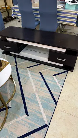 Tv unit