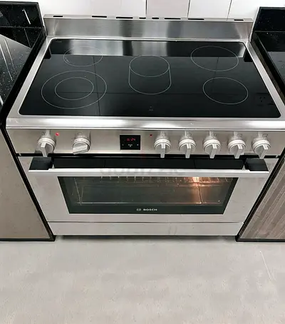 Bosch 5 Hobs Ceramic Cooker – Latest Design Edition