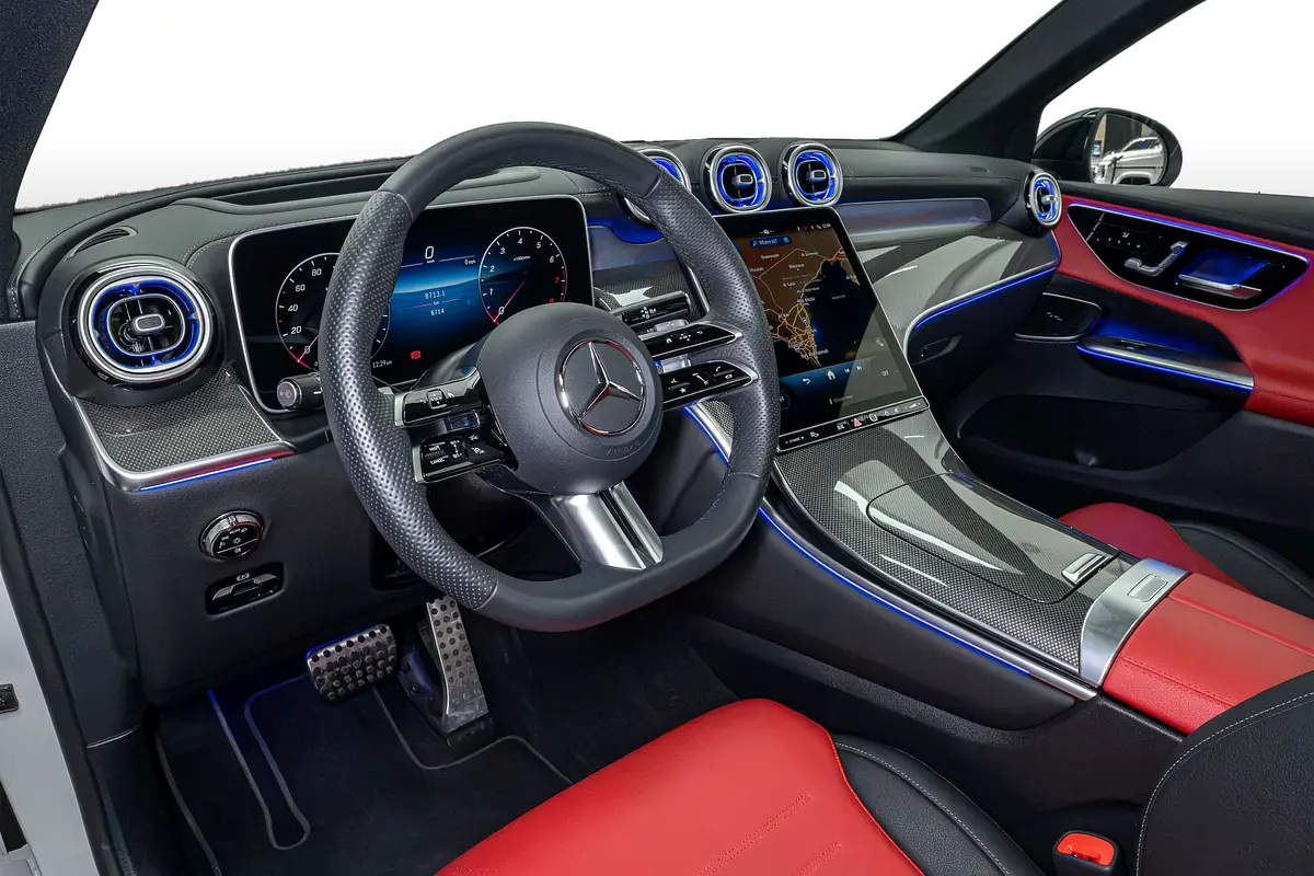 Mercedes-Benz GLC-Class 2025