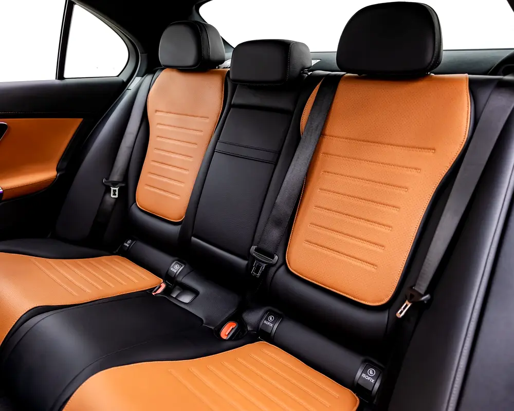 Mercedes-Benz C-Class 2024
