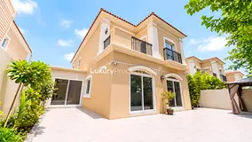 Vacant Spacious | Stand Alone | Single Row