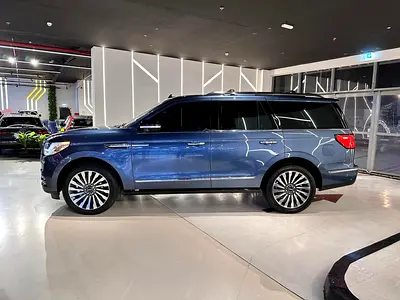 صورة 1 لـ 2018 Lincoln NAVIGATOR