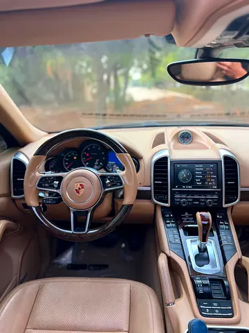 صورة مصغرة 11 لـ 2016 Porsche CAYENNE