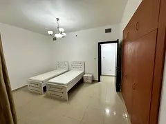 Executive Bed Space available for Girls at Bur Dubai Area Rent 1650 AED